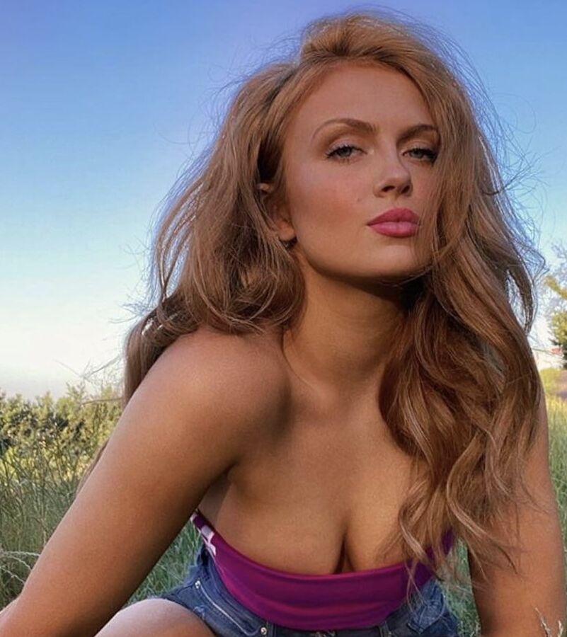 Maisie Smith Eastenders actress