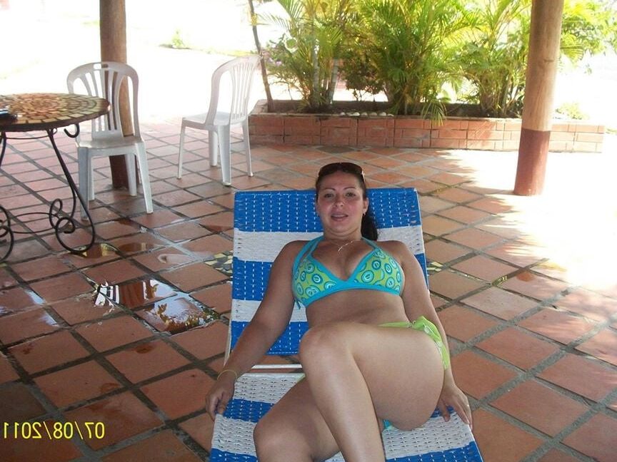 VENEZUELAN GIRLS