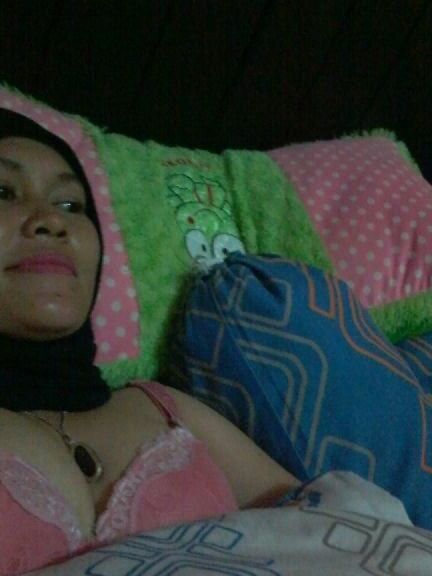 Ibu buah dada besar