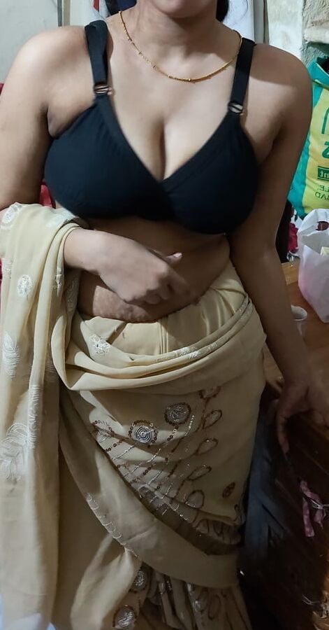 Horny paki Bhabhi