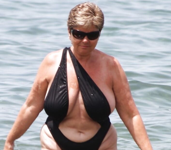 Bbw mix (Big older women in swimsuite)