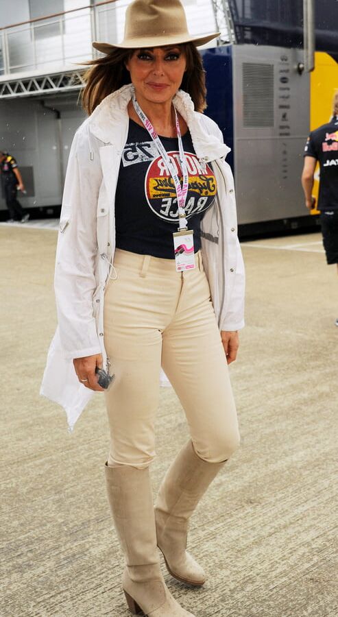 Carol Vorderman wearing Boots no.