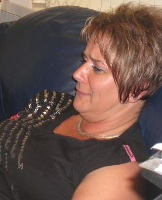 MATURE WHORE FOR CUM TRIBUTE