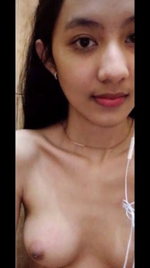 Salsabila bugil