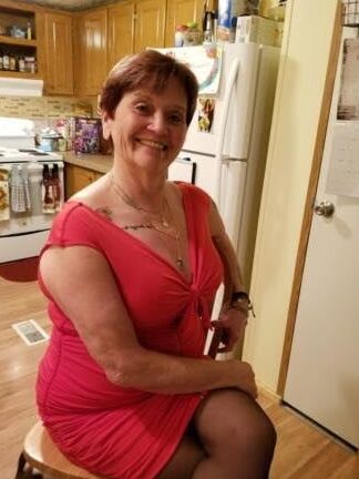Unbelievable grandmas face to cum mix