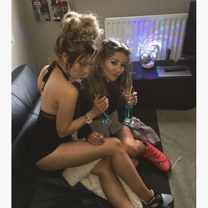 Stupid Chav Sluts- Leah W
