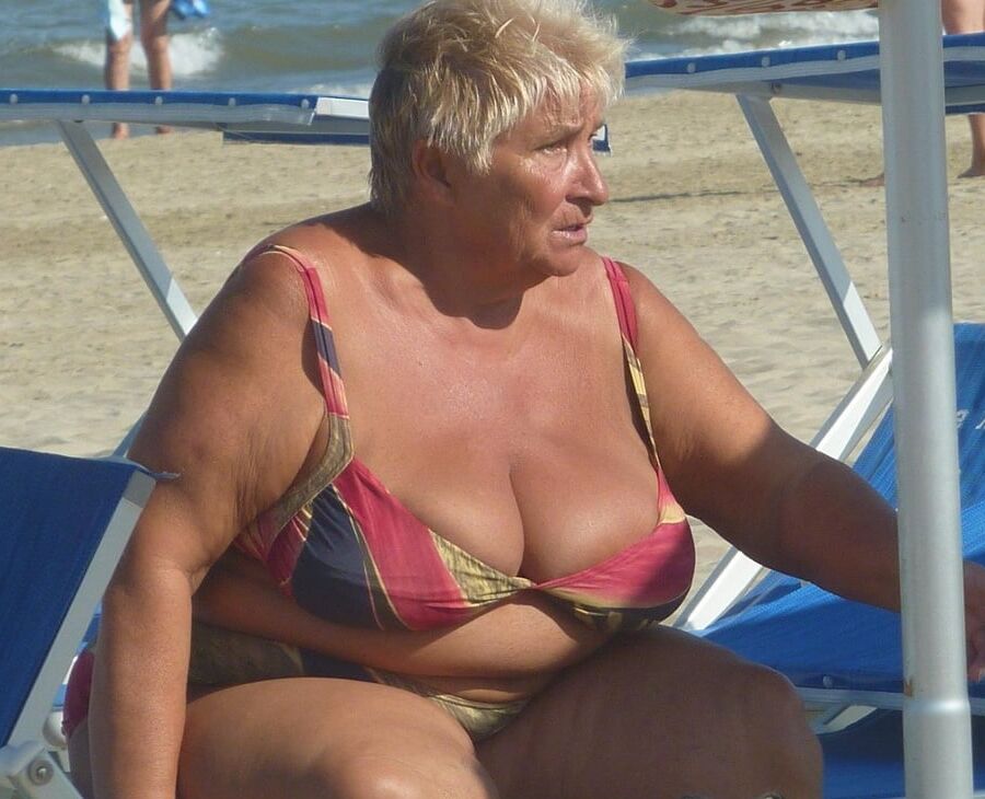 Bbw mix (Big older women in swimsuite)