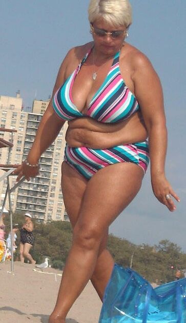 Plus size swimwear