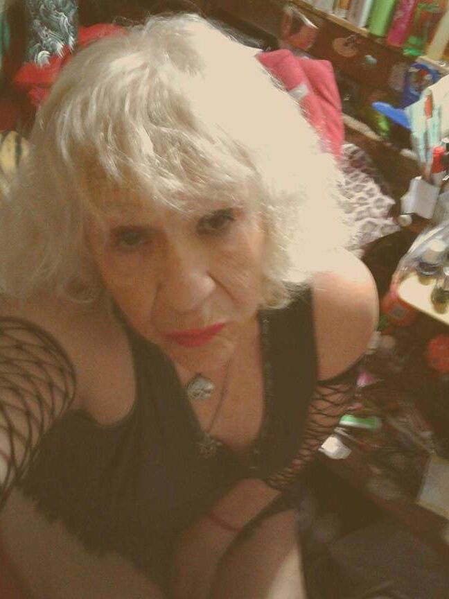 Abuela caliente