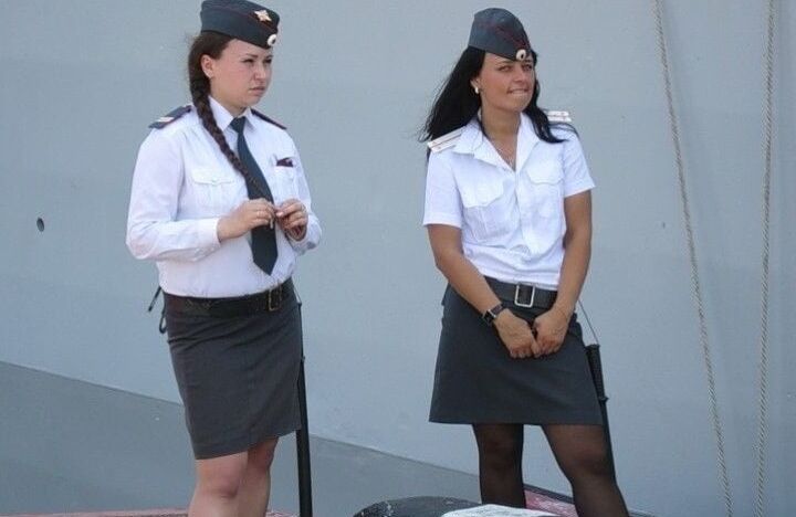 RUSSIAN POLICEWOMEN