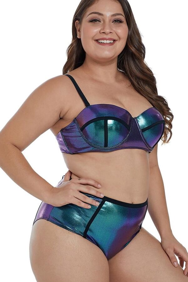 Plus size swimwear