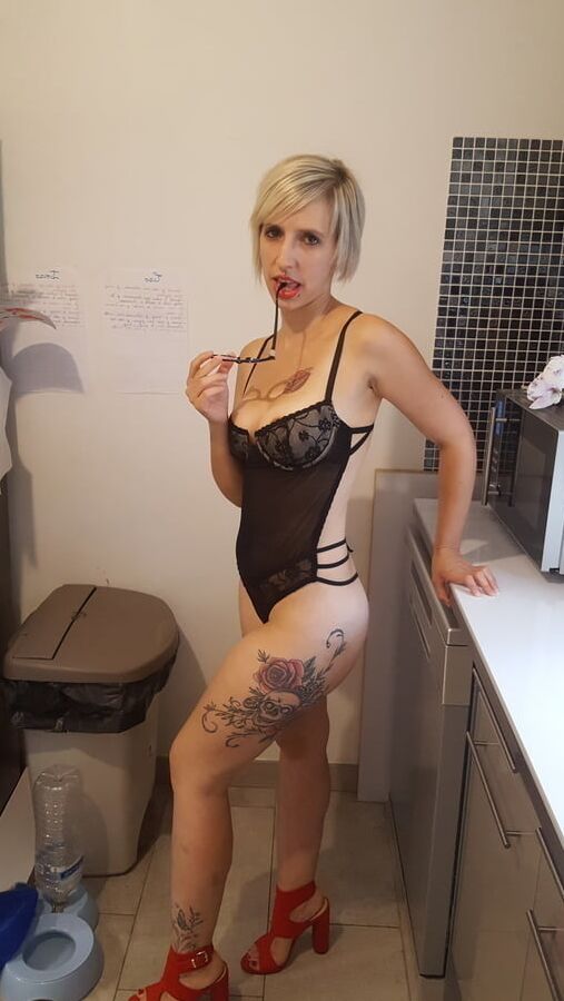 Lachiennedu tiffany slut salope exhib chaude