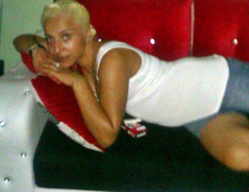 Milf blonde hot turk turkish olgun kadin legs wife dress