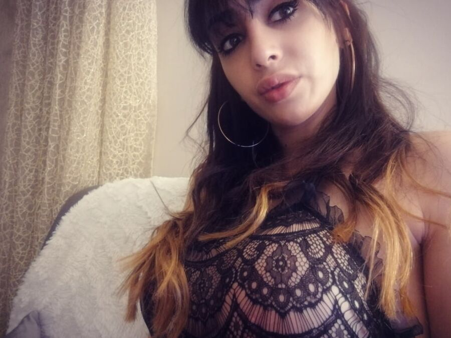 Nafisa&;s Sexy night