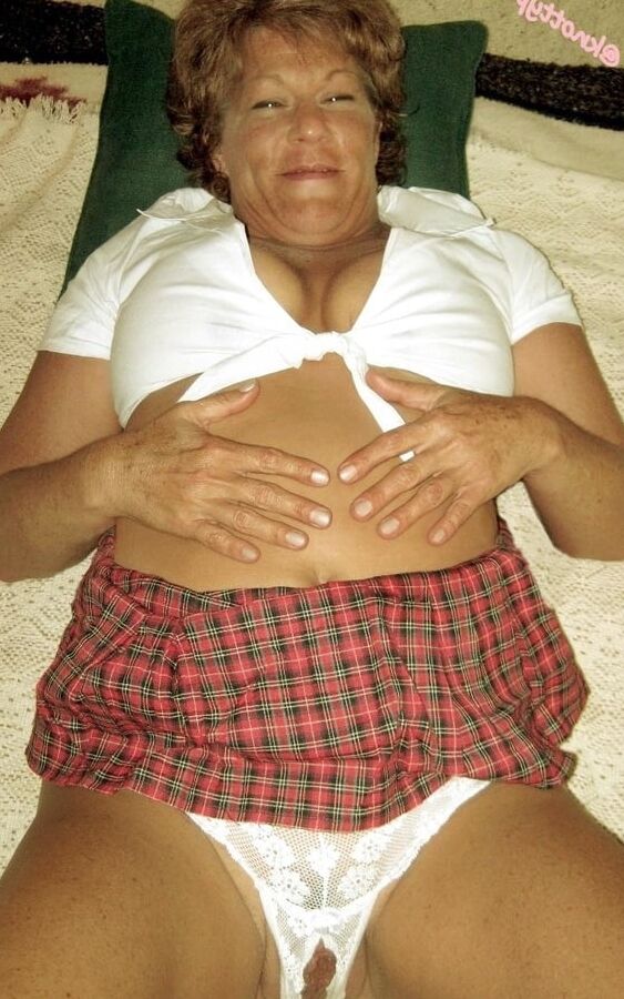 Naughty Nurse Knottypatty yr Loves Cock &amp; Hot Cum From USA