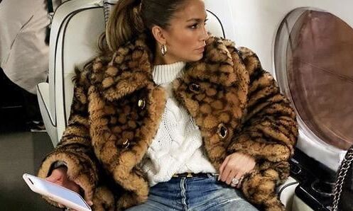 Jlo looking hot in fur