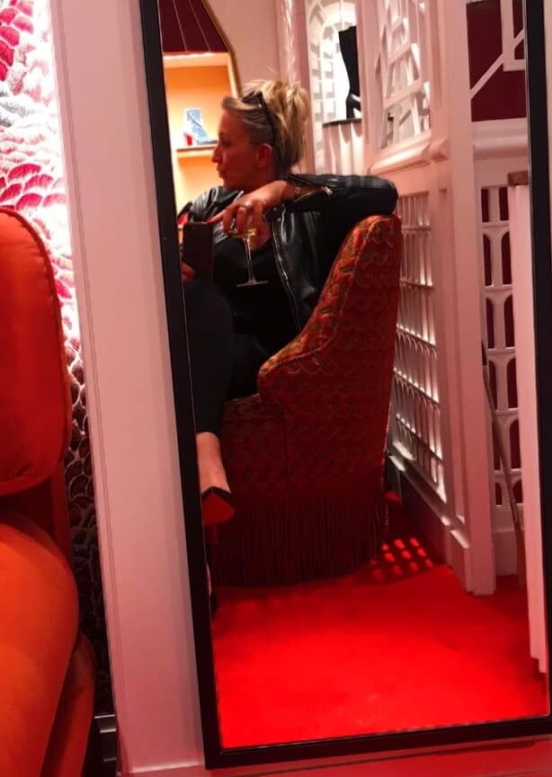 Salopes de Bourgeoises en Louboutin High Heels