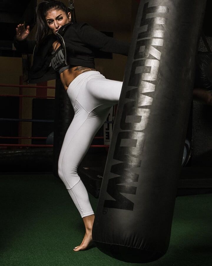 Sonya Deville