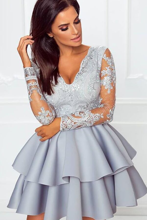 I just love girls in dresses