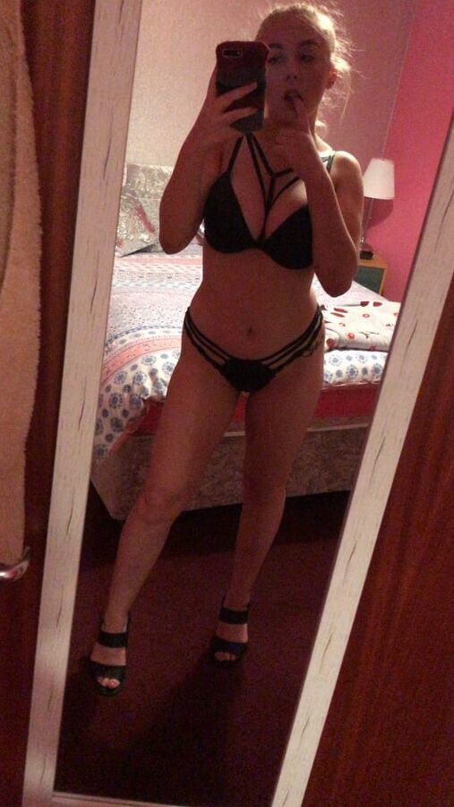Dundee Whore Ellie Smith Exposed