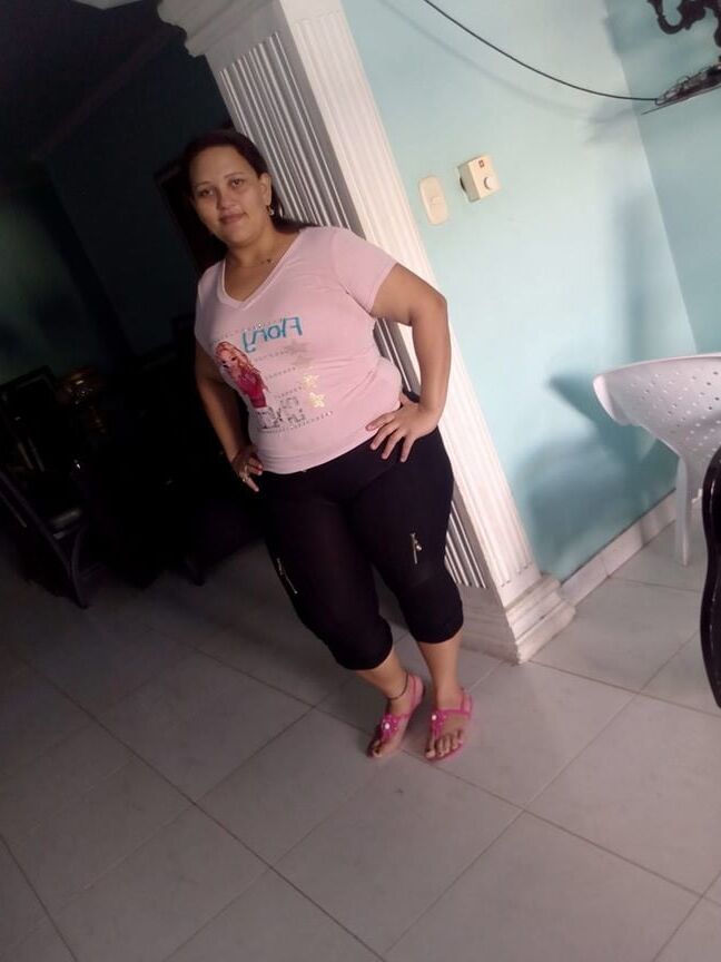 vale castillo bbw vagina ass culona