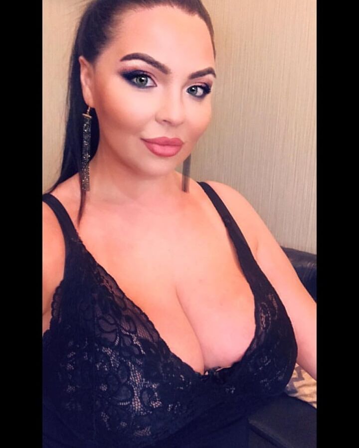 Random big tit babes