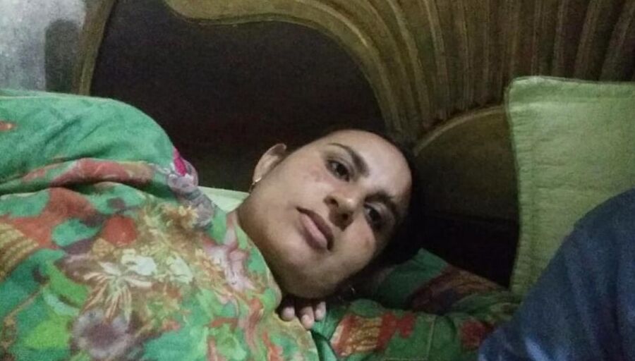 Indian gasti rani show her nude
