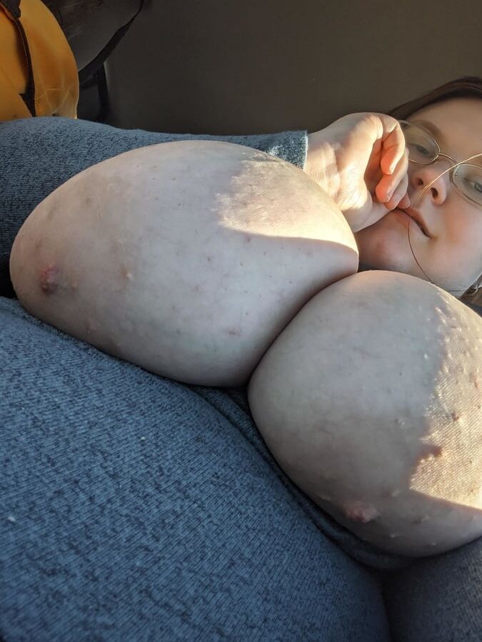 BBW Clinic Worker with huge Tits