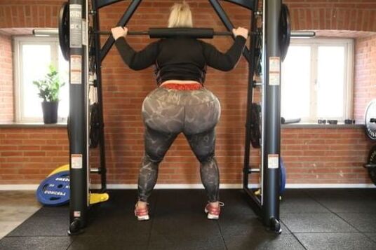 Natasha Crown - Big Fat Fake ASS