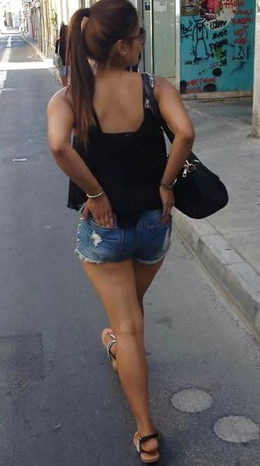 Nima Lama, me Nepal whore at work and private