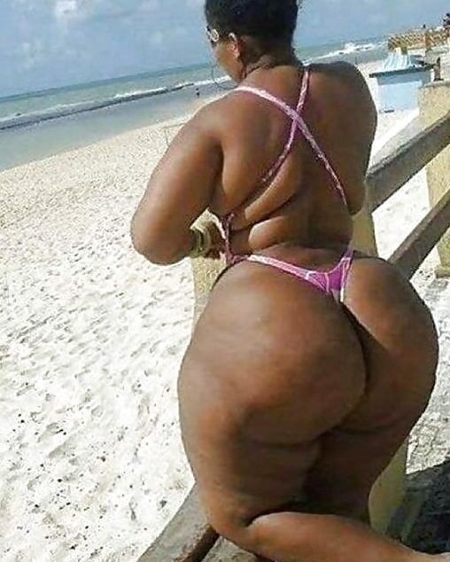 BBW and SSBBW Asses