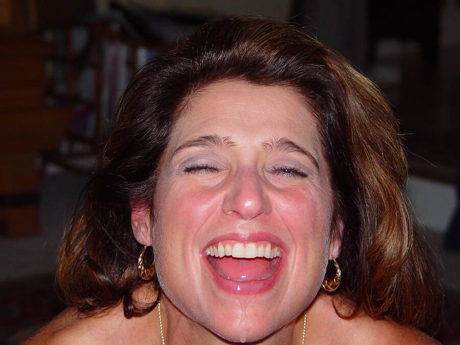she loves my cum all over her face