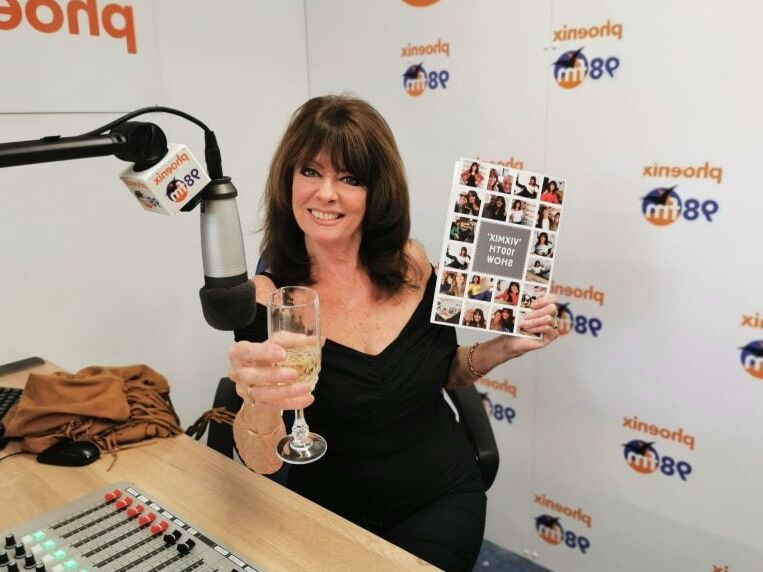 Vicki Michelle&;s &;Good Moaning!&;