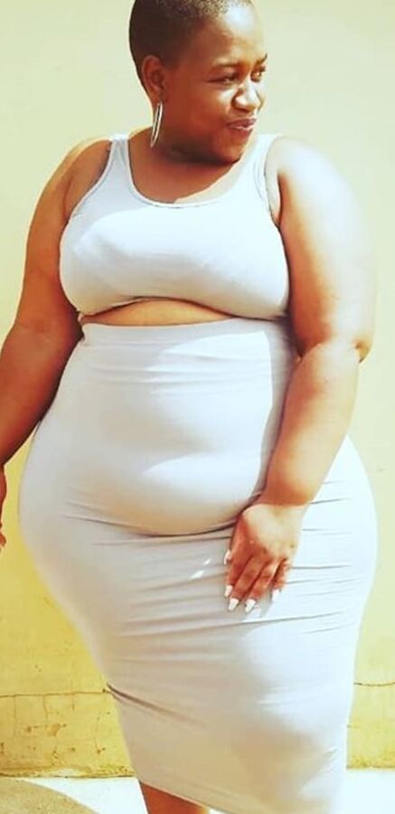Huge booty mega thigh wide hip bbw pear Lindi