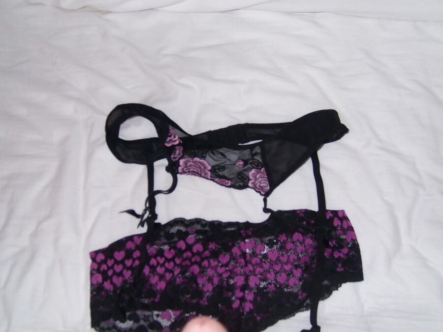 mauve knickers