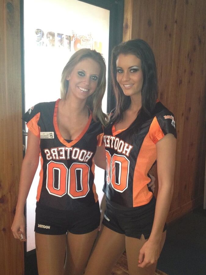 HOT Virginia Former Hooters Girl