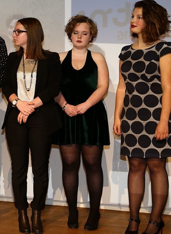 Museum Girls in Pantyhose