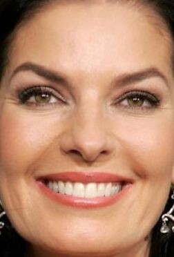 Sela Ward