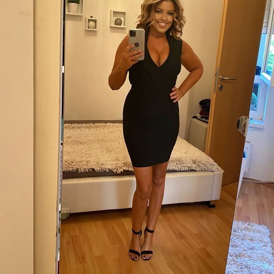 Smiling milf