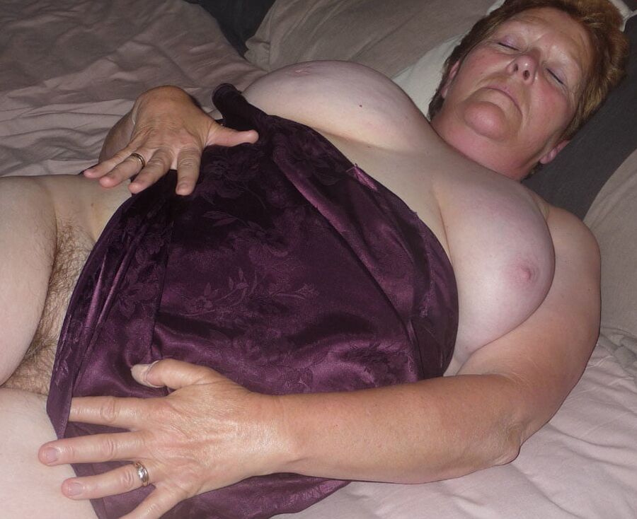 Carol, Wilts, slutwife