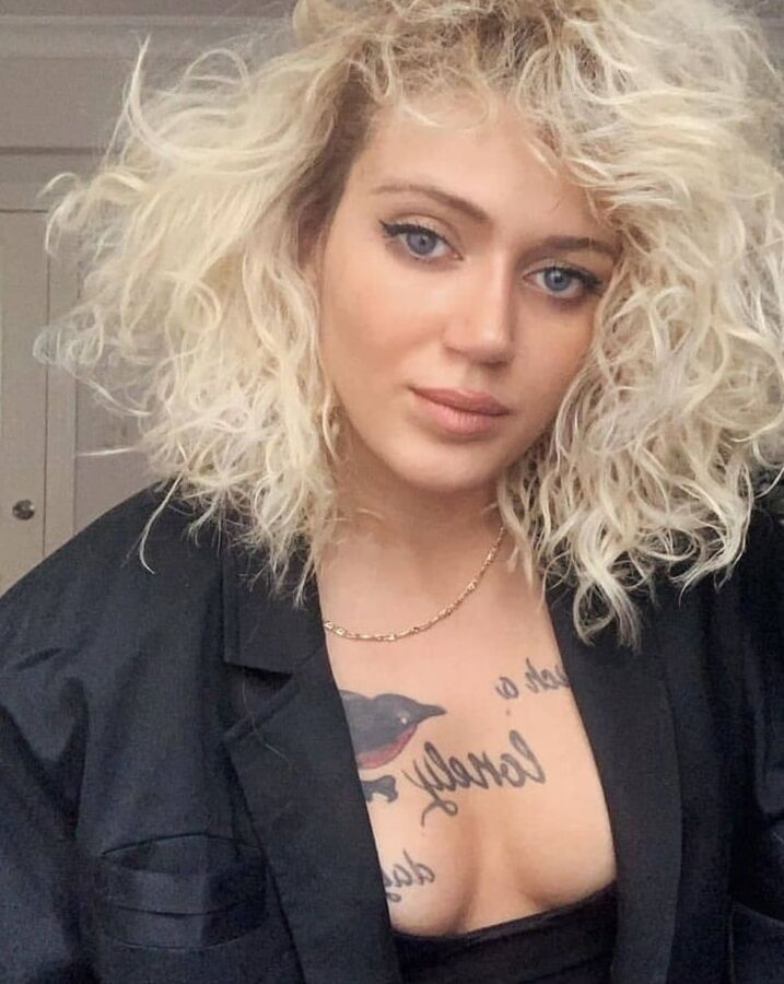 faces waiting for cum