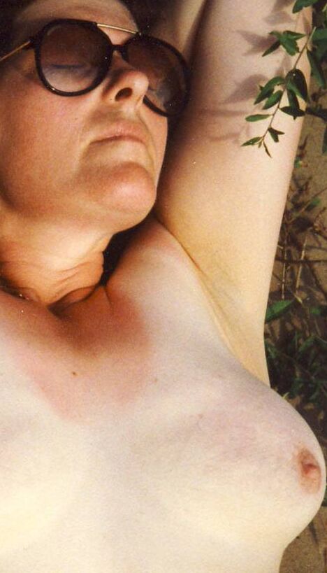 Carol, Wilts, slutwife