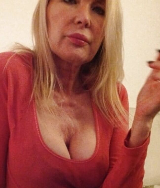 Mature Cunts I Fuck for Cash