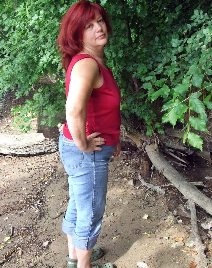 Olgun dolgun kadin milf ormanda curvy evli ifsa turk turkish