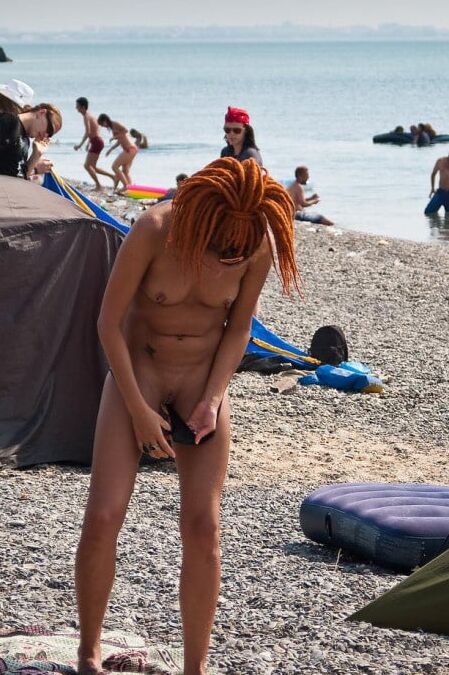 Beach changing voyeur