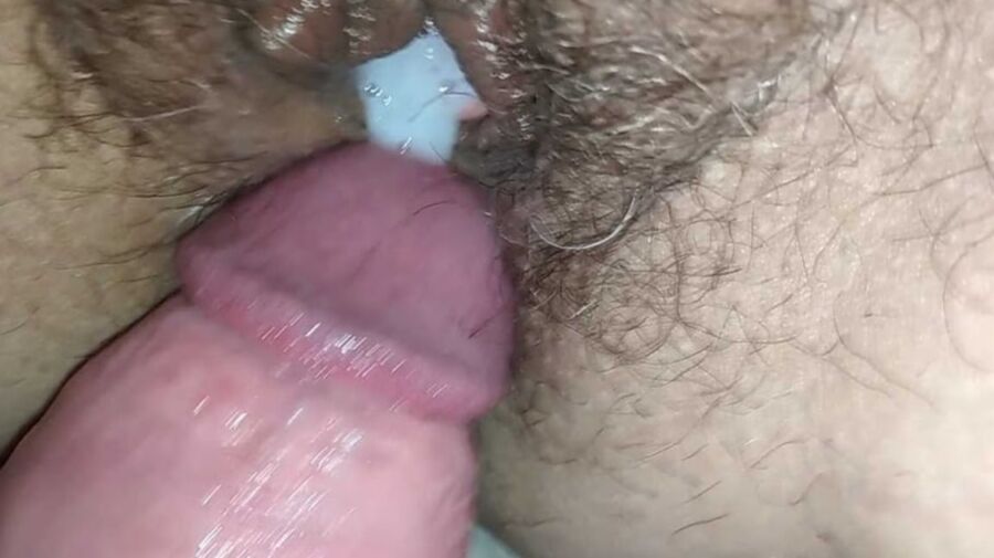 Amateur hairy creampies