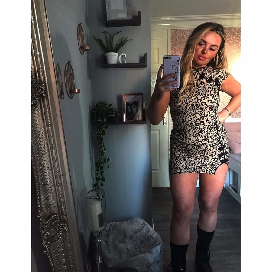 Horny Belfast girl