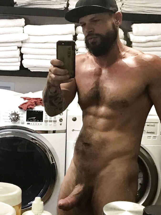 KISS AND USE MY COCK