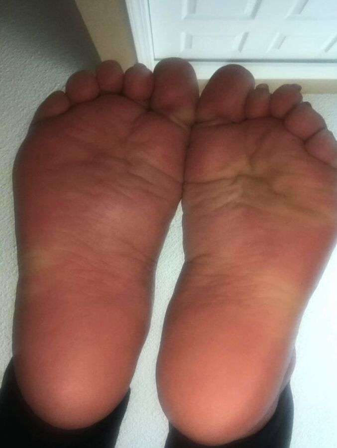 year old BBW mexican Soles Nut draining wrinkles
