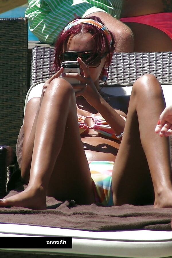 Celebrity Cameltoe